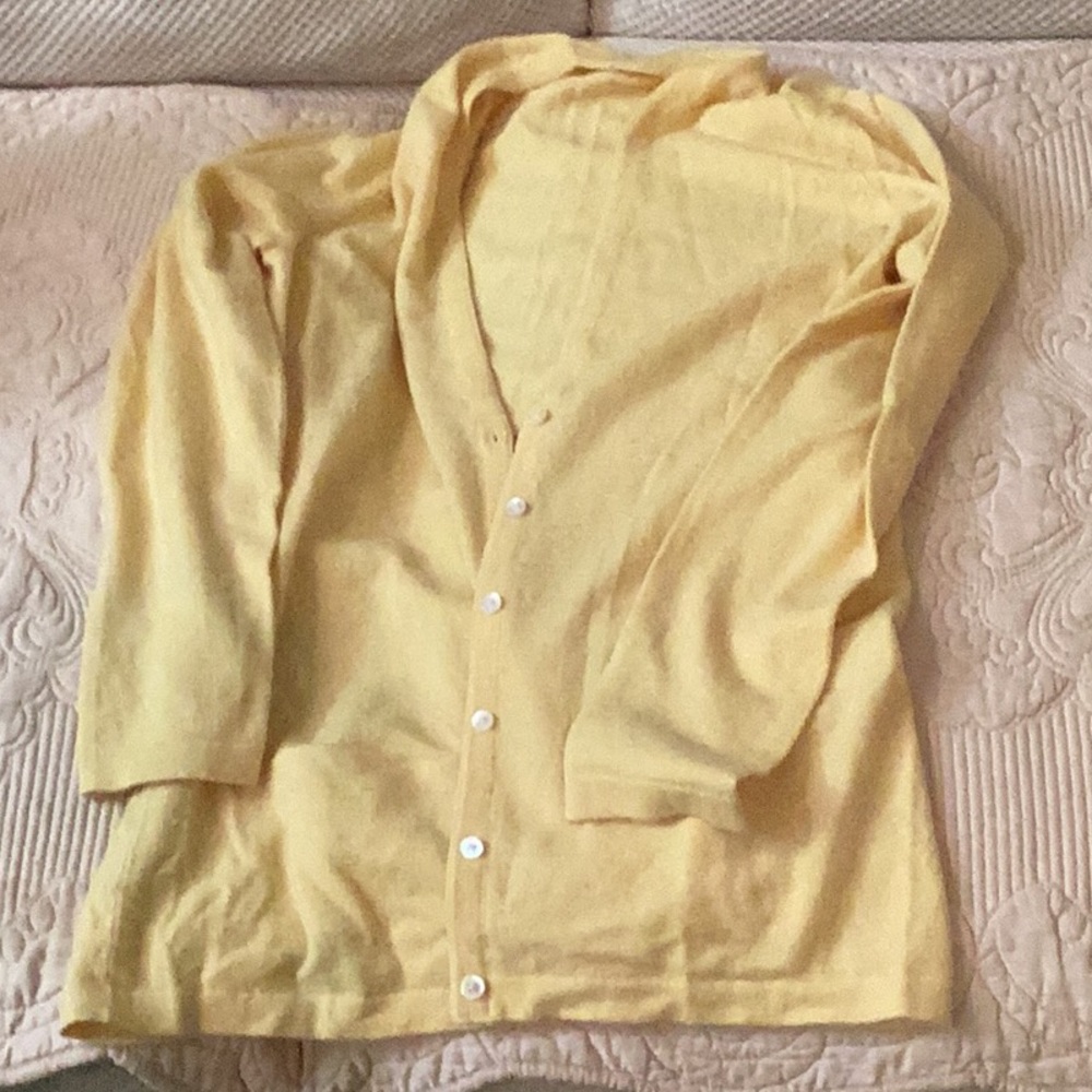 Cashmere cardigan